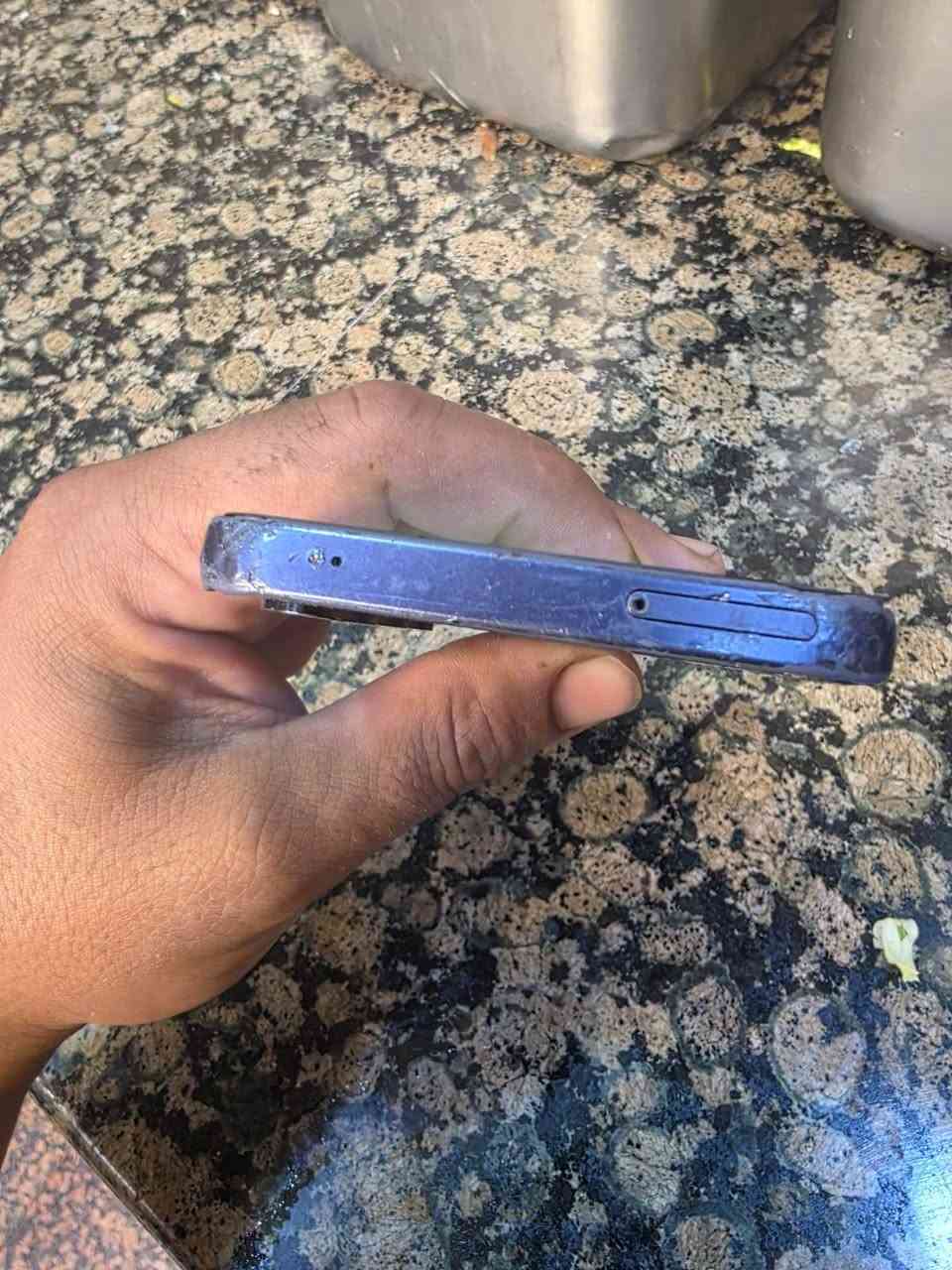 جهاز سامسونك a35g5 ذاكرة ١٢٨ عشوائية ٨ الجهاز مبدل بي شاشة تجارية الجهاز كلة شغال اي خلل مابي عدا بصمة الاصبع لان الشاشة مو اصلية للبيع بأعلا سعر ابيعة مكاني بغداد الجديدة


**إذا كنت صاحب هذا الإعلان وتريد حذفه لأي سبب، رجاءا أرسل رسالة إلى الدعم الفني**