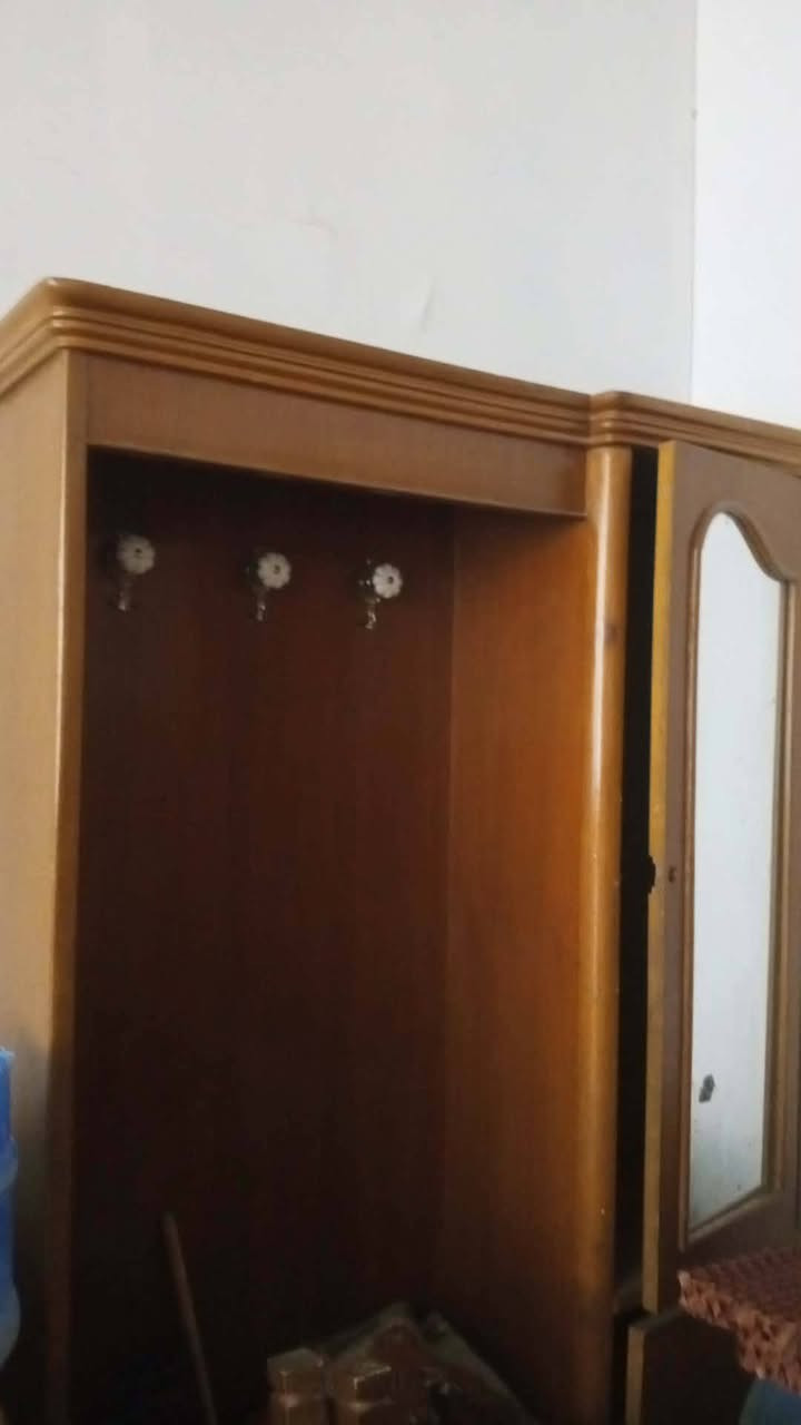 للبيع غرفة عراقيه تسكام مكانه نجف حي ميسان لاستفسار وتساب ***********
