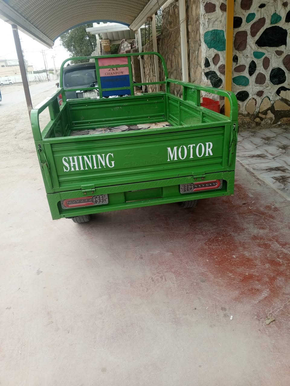 ستوته للبيع
للبيع للبيع 
موديل 2023 مكينه 2025 اوراق اصولي ما ناقصهه اي شي كفاله عامه مكانهه الحمزه الغربي السعر 2150 مليونين وميه وخمسين الشرار *********** واتساب متواجد ع اي استفسار
