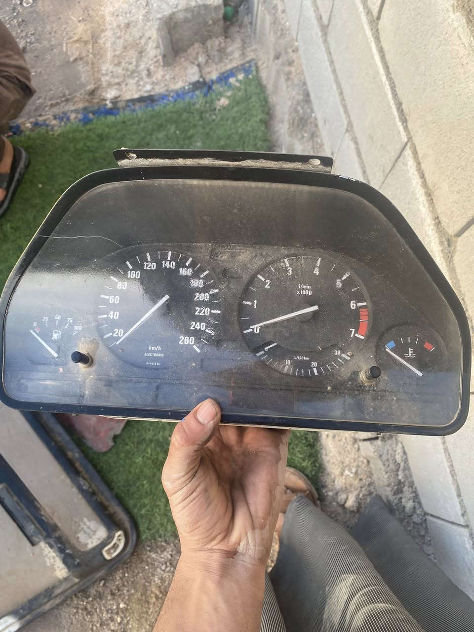 يالله سلام عليكم متوفر غراض بيئم 700 البصرة الزبير شارع المكصب ***********واتساب وخط فقط
