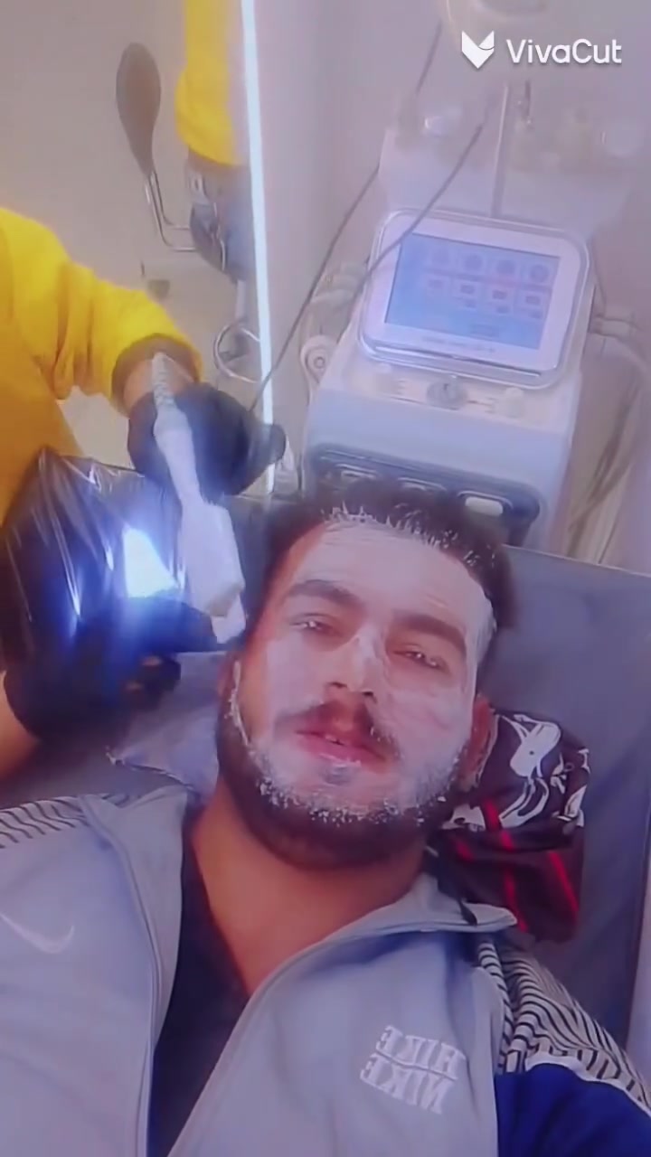 مستمرين وياكم 🖐️بعرضنه لعيد الاضحى المبارك 🎆🎄
#جلسةتنظيف_بشره مع🧑‍⚕️👨‍⚕️ #معالج_الشعر مع 🧼#صابونه حسب نوع 👱👦البشره بسعر #ب15 💸💲الف دينار بس 

للأستفسار ✉️مراسلة الصفحه بأسم #وليدالماستر 
او الاتصال ع الرقم *********** ☎️واتساب موجود✉️ 

العنوان محاويل📌 حي الجمهوري 📍شارع الاطباء 🥼مقابل مختبر👨‍⚕️🧑‍⚕️ د.رحيم المعموري مجاور سيد زهير🚗 للعقود المروريه ،🚗🚗 وكاتبات السيارات
