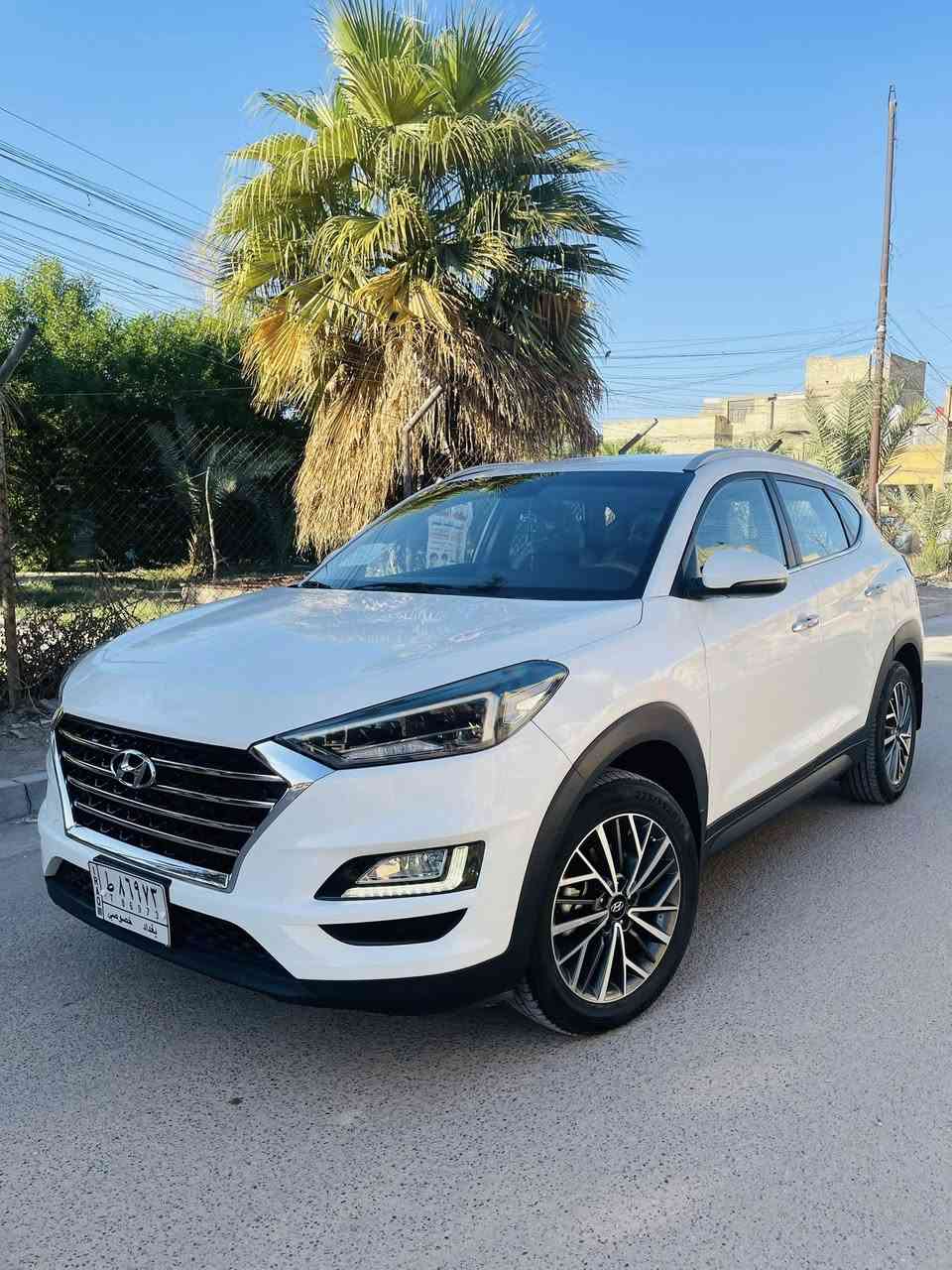 اللهم صلي على محمد وال

توسان 2020 خليجي 

مواصفات الكاصد فول عدا البنوراما 

((الكاصد اصليه))

تشغيل بصمة 

بيبان بصمة 

مقاعد امامي كهرباي 

شاشة كار بلي 

شحن لاسلكي 

تبريد داخل جكمجه 

جكمجه ثلاجه

3وضعيات تشغيل 

ايكو/سبورت/نورمل 

قطعتين تبريد 

حساس امامي

حساس خلفي

تخم تاير جديد 

صدر امامي خلفي وضع شركه

5ويل كروم 

اريل نفكيشن 
 
السياره مكفوله من صبغ وتبديل 

اتصال ***********  المكان بغداد البلديات
