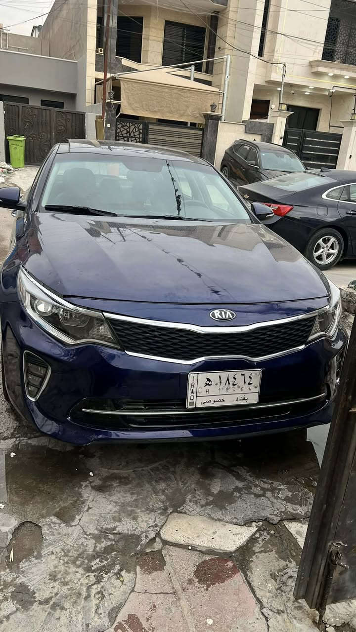 السلام عليكم 
للبيع كيا اوبتما موديل 2018 وارد امريكي فئة S فول مواصفات بنوراما كشنات جلد تحكمات شاشة كامرة ومعروفة مواصفاتها ماشية 89الف محرك 2400 مكفول حادثها فقط البنيد بدون دواخل وصور السونار والحادث موجودة رقم بغداد 
السعر 128$وبيها مجال مكاني بغداد العامرية ***********
