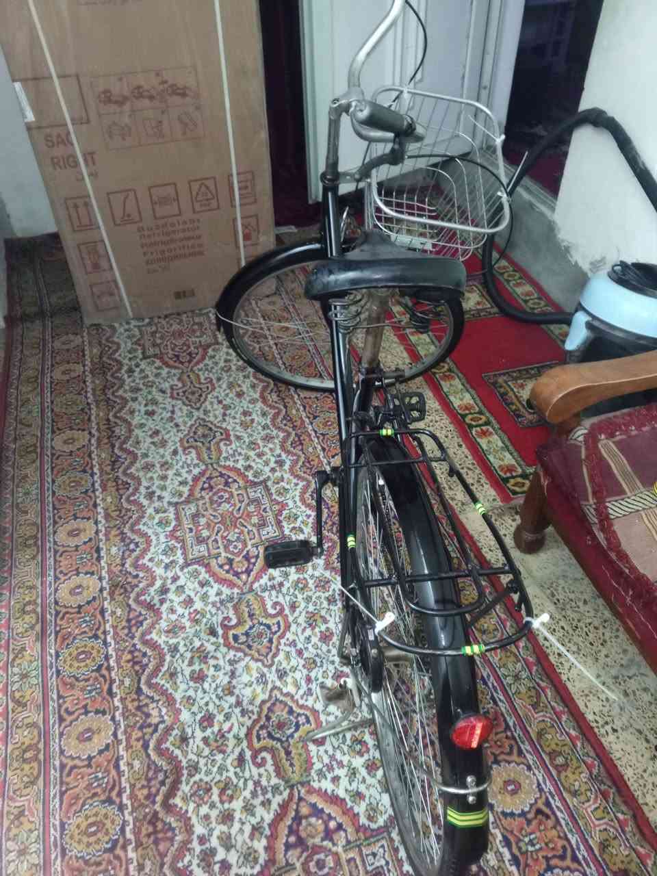 سلام عليكم بايسكل بناتي للبيع نظافته 80% حجم 26 چوابه وتايرات جدد شادهن وسله جديده حديد بريكات كلشي كامل بي السعر 70 بي مجال بسيط بيع مستعجل مكاني حي الاعلام هذا رقمي ***********
