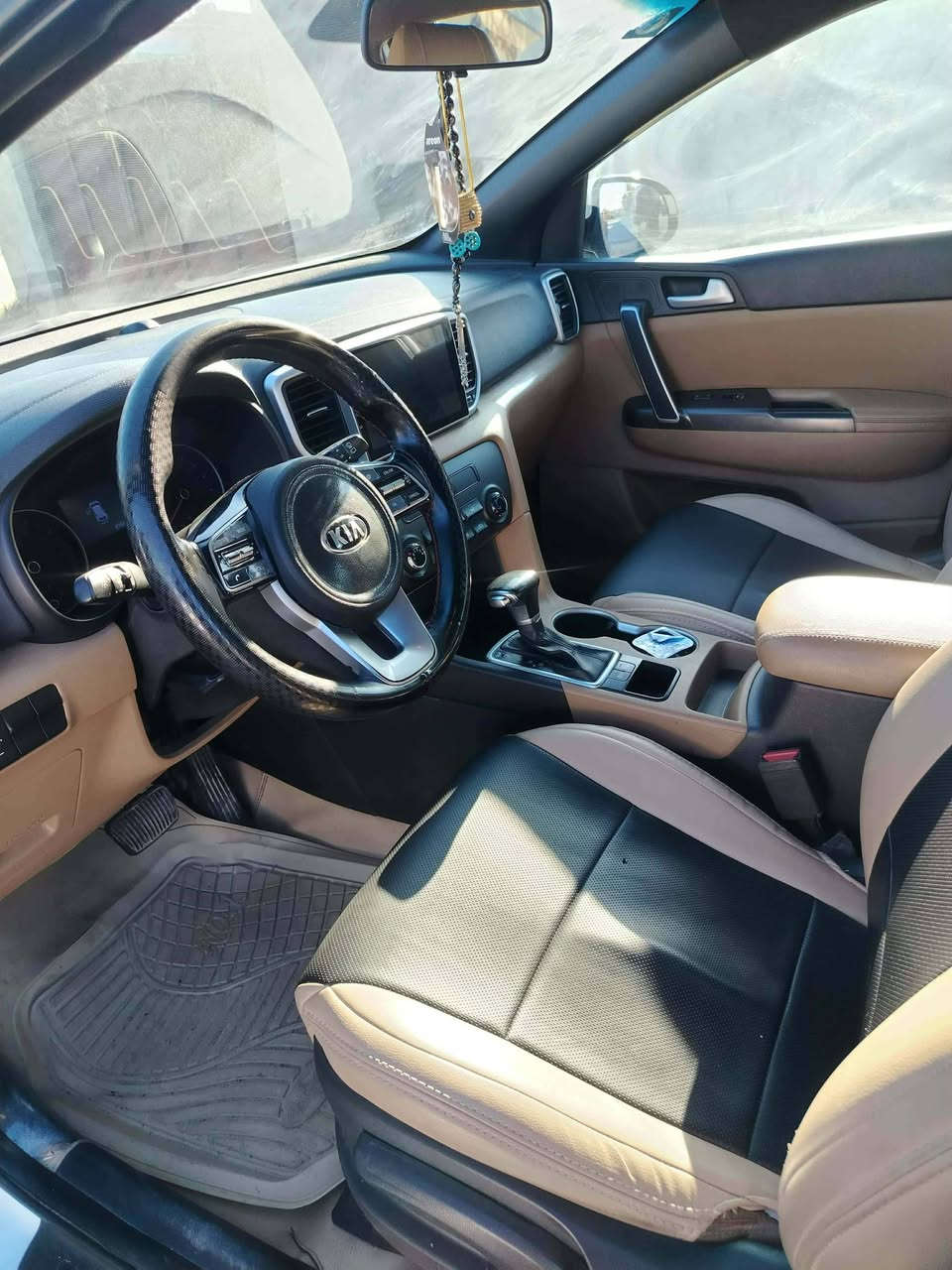 سبورتج خليجي موديل ٢٠٢٠
محرك دوش ٢٠٠٠
ماشية ٨٧
فول عده الفتحه ولبصمه 
حساسات ومرايا ش


**إذا كنت صاحب هذا الإعلان وتريد حذفه لأي سبب، رجاءا أرسل رسالة إلى الدعم الفني**