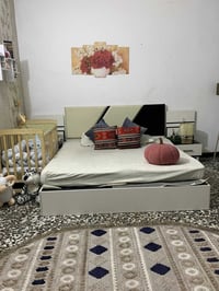 جربايه • سرير