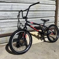 للبيع قيم واخذه مكاني بغداد 07713439818