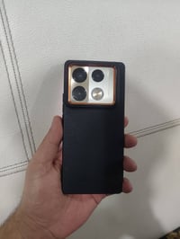 نوت ٤٠ برو • ٢٥٦ • ٨+٨