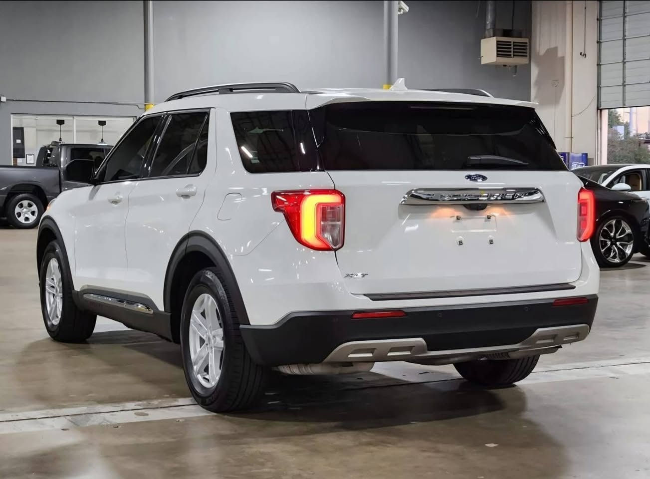 معرض كاليفورنيا كارس🔥🔥🔥

 𝐅𝐎𝐑𝐃 𝐄𝐗𝐏𝐋𝐎𝐑𝐄𝐑-𝐗𝐋𝐓 𝟐𝟎𝟐𝟑                        

فورد اكسبلور موديل : 2023

اللوان : ابـیض

عدد المقاعد : 7 راكب

حجم المحرك : 2.3L ( 4,سلندر )

ملاحظة السيارة : فــقط قبغ صـندوق  PDR

بـدون صـبـغ ☑️ بـدون تـبدیـل ☑️🔚 مكفولـة دعامية لدعامية

كافة الايرباكات سليمة 100%

الـمـواصفات :

كيــــج الكــــترونــــي
بصمة ابواب
بصمة تشغيل
شاشة دشبول ديجيتال
كــــاميــــرا 
كير ماوس 
هاند بريك بصمة
اوتو هولد : 𝐀𝐔𝐓𝐎 𝐇𝐎𝐋𝐃
اوتو ستارات : 𝐀𝐔𝐓𝐎 𝐒𝐓𝐀𝐑𝐃
اوتو ستوب : 𝐀𝐔𝐓𝐎 𝐒𝐓𝐎𝐏
رادار امامي (تحديد مسار)
رادار جانبي  (نقاط عمياء)
رادار خلفي (التحذير من الاصطدام)
حساسات امامي 
حساسات جانبي
حساسات خلف
نظام : 𝐓𝐎𝐖/𝐇𝐀𝐔𝐋
نظام : 𝐒𝐏𝐎𝐑𝐓
نظام : 𝐄𝐂𝐎
نظام : 𝐍𝐎𝐑𝐌𝐀𝐋
نظام : 𝐒𝐋𝐈𝐏𝐏𝐄𝐑𝐘
نظام : 𝐓𝐑𝐀𝐈𝐋 
نظام  : 𝐃𝐄𝐄𝐏 𝐒𝐍𝐎𝐖/𝐒𝐀𝐍𝐃
تبريد لمس
تبريد مركزي
تحكمات استيرن
استيرن هيتر
كشنات : 𝐕𝐢𝐩
كشنات كهربائي 
كشنات هيتر 
صندوق شفط كهربائي 
لايتات 𝐋𝐄𝐃 ليد عدسة زينون
بلوجكترات 𝐋𝐄𝐃 ليد بيلادي
بكلايتات 𝐋𝐄𝐃 ليد بيلادي
ويل كروم 

تفاصيل اكثر الاتصال على ارقام التالية

𝐖𝐡𝐚𝐭𝐬𝐀𝐩𝐩-𝐕𝐢𝐛𝐢𝐫

☎️***********

☎️***********

عنوان📍اربيل 

معرض كاليفورنيا كارسCALIFORNIA Cars🇺🇸🇮🇶
