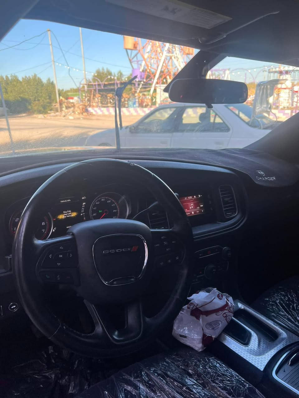 سلام عليكم 
جارجر ٢٠١٧ ادوات ادوات ادوات
هيمي بوليسي كير تعليك
گص قماره 
السياره جاهزه من كلشي كل نقص ما بيهه 
السعر ٧٧ 
الشراي يدخل خاص


**إذا كنت صاحب هذا الإعلان وتريد حذفه لأي سبب، رجاءا أرسل رسالة إلى الدعم الفني**