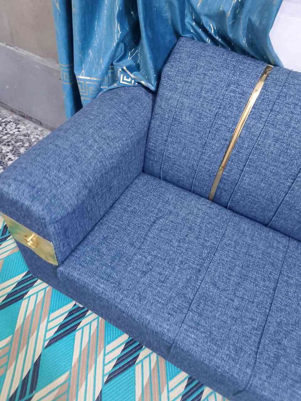 للبيع 130ديوان5مقاعدجديد


**إذا كنت صاحب هذا الإعلان وتريد حذفه لأي سبب، رجاءا أرسل رسالة إلى الدعم الفني**