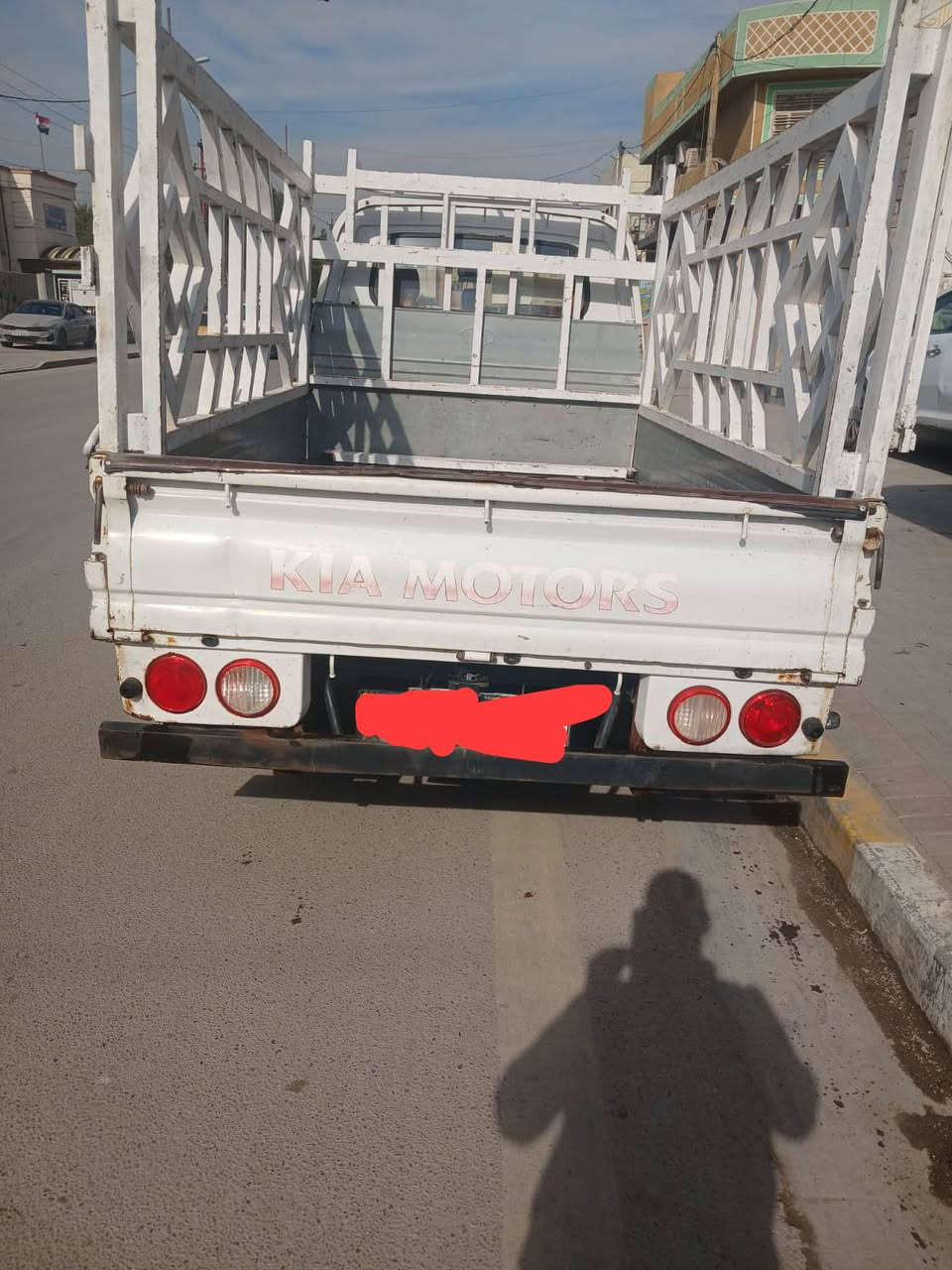 يا الله للبيع كيا حمل قماره وربع موديل 2016 جديده جاهزه من كل نقص كفاله عامه بسمي تحويل مباشر ***********
