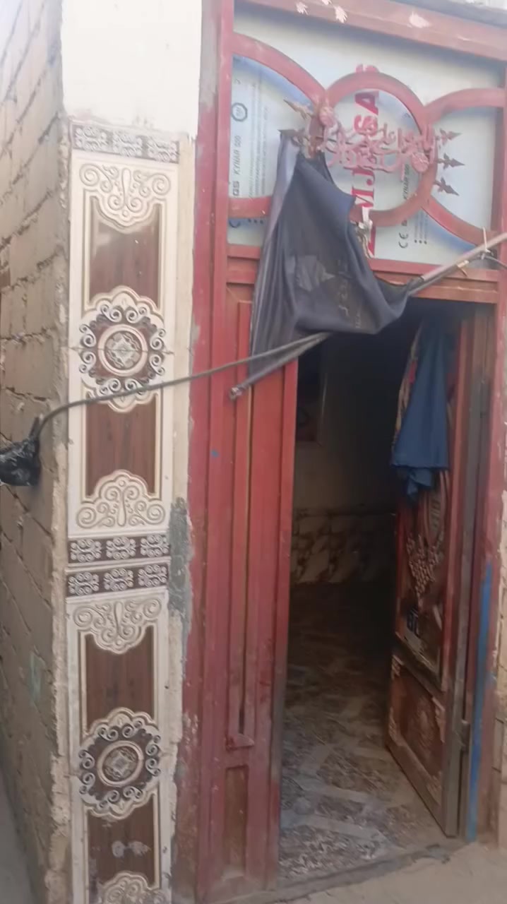 السلام عليكم اخوان بيت طابو خلفيه ميت متر بناء بلوك يم مدرسة زنوبيا سعره 55عوزه ترتيب شويه


**إذا كنت صاحب هذا الإعلان وتريد حذفه لأي سبب، رجاءا أرسل رسالة إلى الدعم الفني**