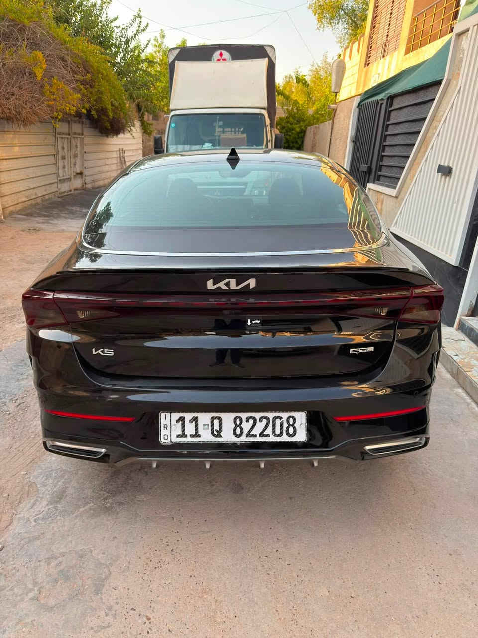 السلام عليكم للبيع كيا K5 موديل 2023 وارد امريكي جيتي لاين حادثهة جاملغ مبدل نفس اللون وربع باب خلفي وقطعة كلير رقم بغداد بأسمي ماشية 32 محرك 1600 تيربو السعر 148 وبيهة مجال للاستفسار *********** مكاني بغداد الكرخ
