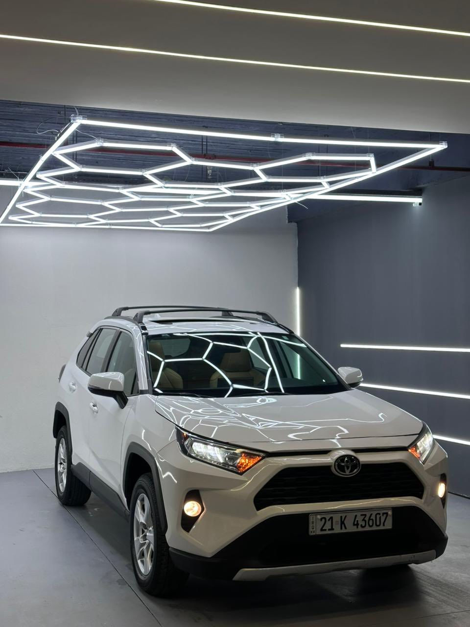 سلام عليكم
-  لـلـبـيـع فقط 
-   TOYOTA RAV4, XLE
- موديل -2021 
- لون -ابيض 
- لون الداخلي -قيسي
- رقم سليمانيه -انكليزي 
- محرك بشرط
- كير بشرط 
- ماشية -36 الف mi
- فئة XLE
- سلايت 
- بصمه 
- رادار امامي
- رادار جانبي 
- حاكية 
- مثبت سرعه 
- تحكم اوامر صوتي 
- تبريد قطعتين 
- هاند بريك بصمه 
- كشن كهرباء 
- نظام ECO
- نظام اوتو ستوپ 
- اشاره مرايات 
- مرايات كهرباء 
- الضرر فقط حافت البنيد كارت الباقي بشرط 
- ارباك فقط ستيرن 
- صور الحادث داخل المنشور 
- رقم الشاصي2T3W1RFV9MC172609
- مكان السياره سليمانيه 
- الاستفسار اكثر الاتصال على الرقم 
- *********** متوفره واتساب
