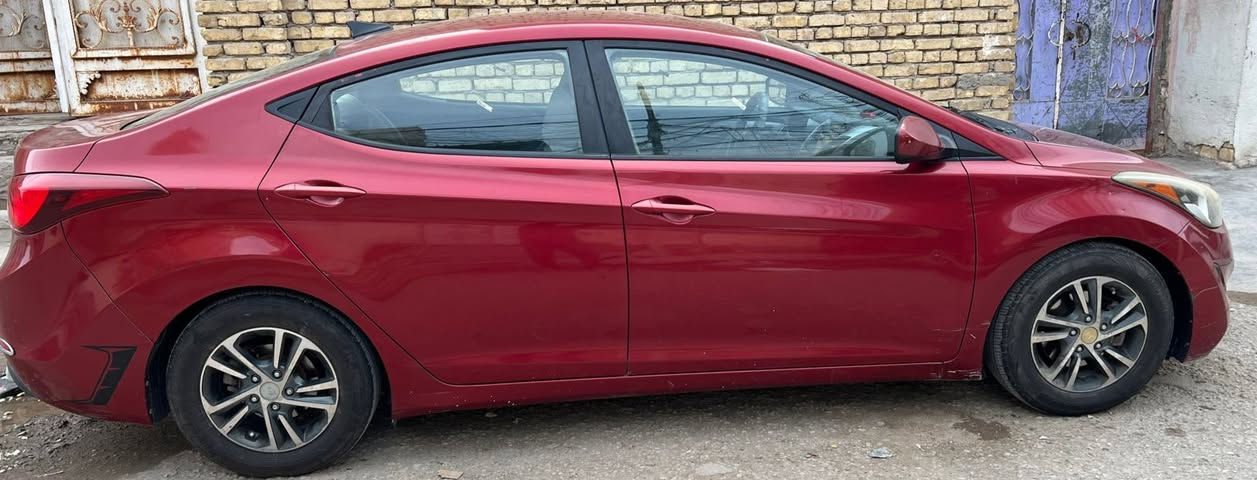 النترا 16امريكي رقم ذي قار تقرير غرق..ماشيه 102ميل السياره صار 7سنوات عندي استخدام شخصي .بيها دحجه بسيطه بالجاملغ الخلفي مكينه 2000دووش تخم تاير جديد ويل كب بلاد السعر 110وبيها مجال للشراي..متواجد واتس اب *********** ناصريه مركز
