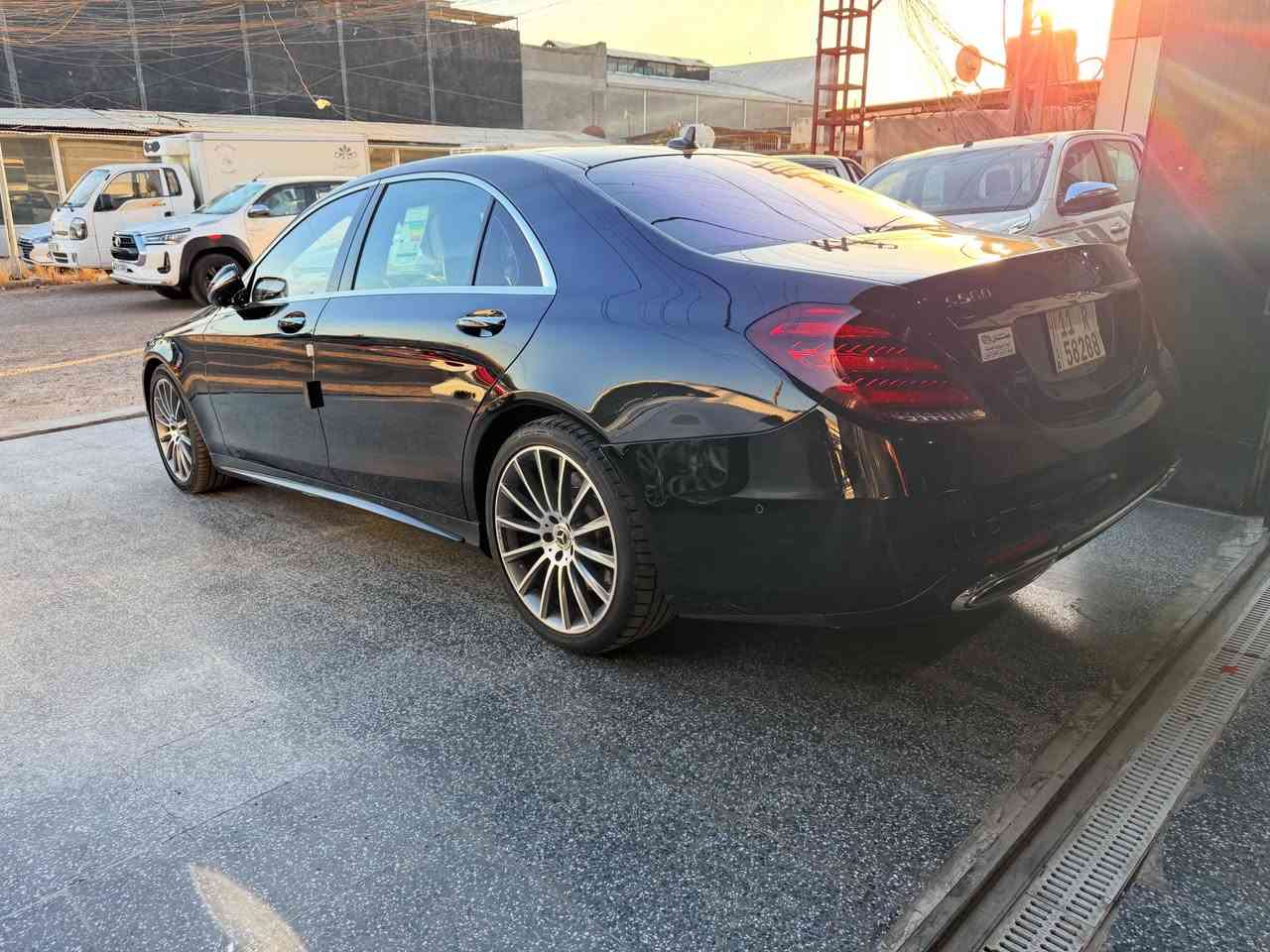⁨ مارسدس اس كلاس S560
الموديل 2020
ماشية ٦٧
خليجية 
مكفولة كفاله عامة مغلفة BBF
المواصفات ١/١
فرمتك ٤
كامرات ٣٦٠
لون الداخل اوفايت 
تايرات الشركة بيها
شاشات خلفية 
ابطكة جوة المايباخ يعني 
فول مواصفات 
استفسار ***********&***********⁩
