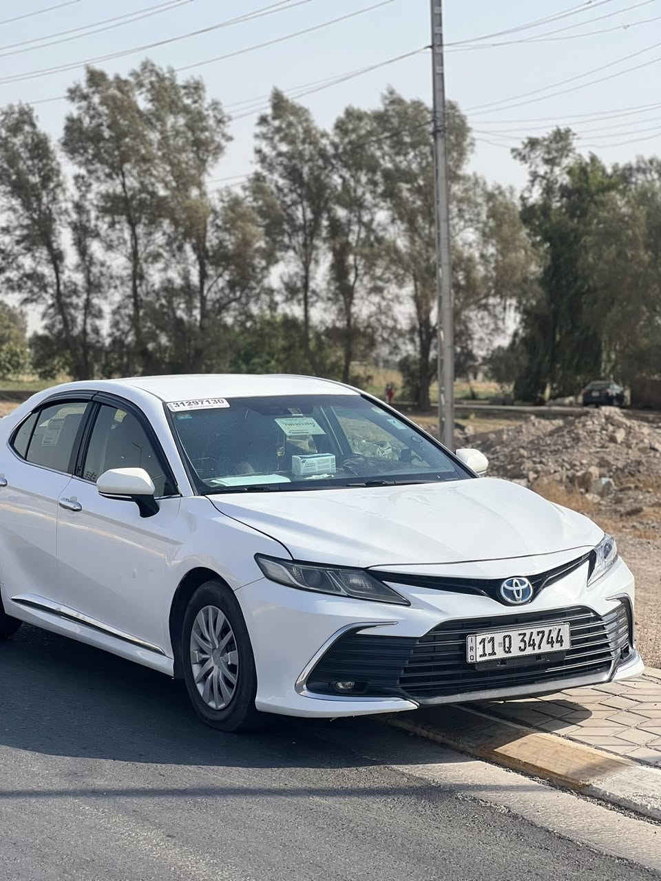 السلام عليكم…
تويوتا كامري LE 2020محدث 2023
نظيفه جداً تكسي دبي …

المحرك: 2500 سي سي مرغوب 

الرقم: بغداد الدولي 

الحاله:
موضح بل منشور 
صبغ عام تغير لون
بدون ضرر داخلي 
الكير والمحرك مكفولين

المواصفات:
تحكمات ستيرن
شاشه 
كأمره خلفيه 
حساسات
تبريد خلفي
تبريد امامي 
وباقي مواصفات اخره …

هايبرد شغال
تدفئه وتبريد شغال 
صدر كهربائيات محرك كير كلها شرط

السعر: (138) وبي مجال 

الموقع :
صلاح الدين /تكريت 

للتواصل:خاص او على الرقم واتساب او اتصال 
***********
