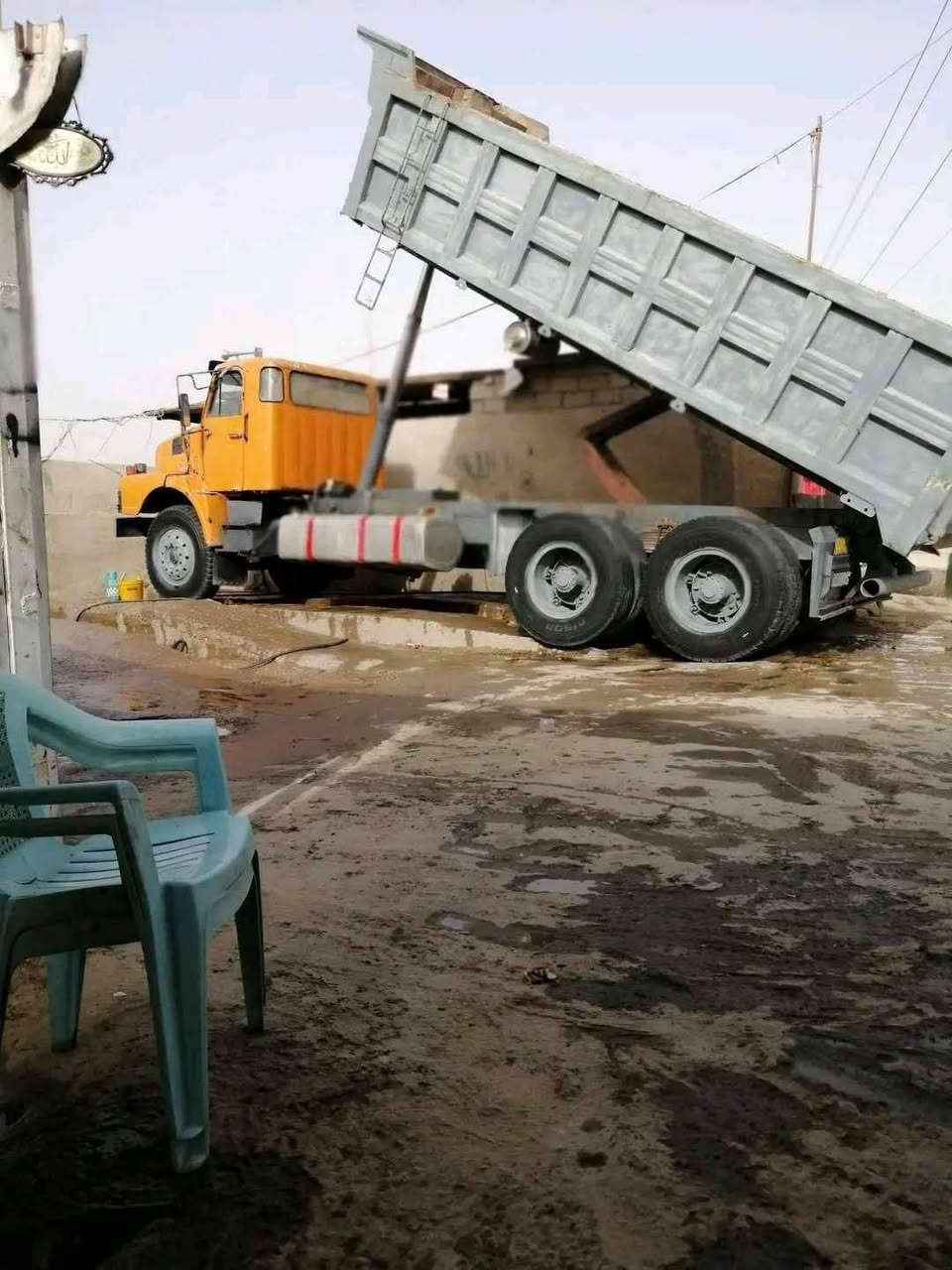 فولفو للبيع موديل ٨٢ رقم واسط مميز شاصي مكفول كير فقستين مكينة أن ١٠ مجموعه ١٤ سعرها ١٥ وبيها مجال تحويل مباشر العنوان الديوانية قضاء الشاميه باقي التفاصيل الاتصال ع الرقم ***********
