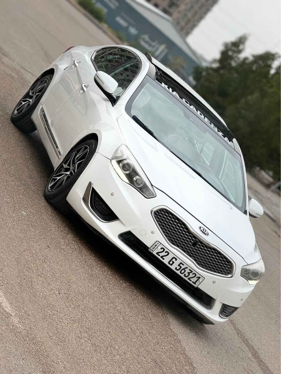 السلام عليكم
كيا كادينزا 2015 خليجي فول مواصفات 1/1 شنو مواصفات الي بالك موجوده بانوراما تبريد بالكشنات حساسات رقم اربيل الدولي شرط التحويل باسم عربي 
مكينه 6 سلندر 3500 كير مكينه خير من الله تبريد ثلج بيها صبغ 3 قطع بدون ضربه بدون دواخل صور سونار داخل منشور وعندي فديو تضويحي كامل الها سياره جاهزه لاخير  لاتخابرني تكلي شبيها مابيها
السعر/128$ ومجال بسيط بيع او مراوس
العنوان/بغداد -الاعلام قرب تقاطع درويش
*********** واتساب بغداد, العراق
