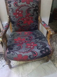غراض للبيع • كراسي • ديكور