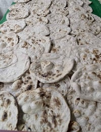 السلام  عليكم صمون حار صمون شعير خبز حار خبز بالسمسم خبز تفتوني اتصال ...