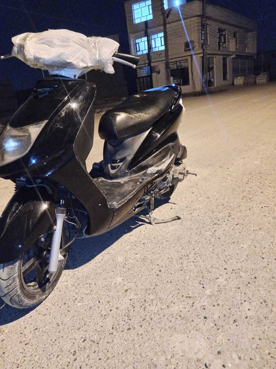 للبيع دراجه سكنس نثيه مزوده ٥٩ مكان الدوره السعر خاص الرقم ***********
