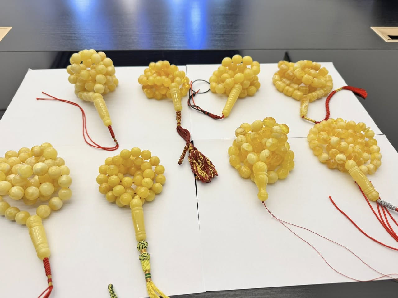 السلام عليكم
كهرب حر خامات كلش قويه 
الاوزان تتراوح بين (100 الى 120 )غرام 
البيع جمله وبأسعار مناسبه 
للاستفسار / ***********
مكاني / بغداد
