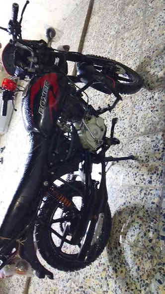 سلام عليكم ورحمة الله وبركاته  دراجه بوكسر جبلي موديل 20 محسوبه 21 الدراجه عوزها تانكي  وكفرات  اوراقها موجوده كهربائت كلها شغاله ماعده الهورن موجود بيها بس وياراته مشادهن   لايت زنون قوي كولش  الدراجه  شوفت عينك بل صور  وتجي وتشوف نفس الصور والي كلت عليهن  رقمي
*********** رصيد واتساب مكاني بغداد مدينه الصدر سعر 875وبيه مجال حك جيتك
