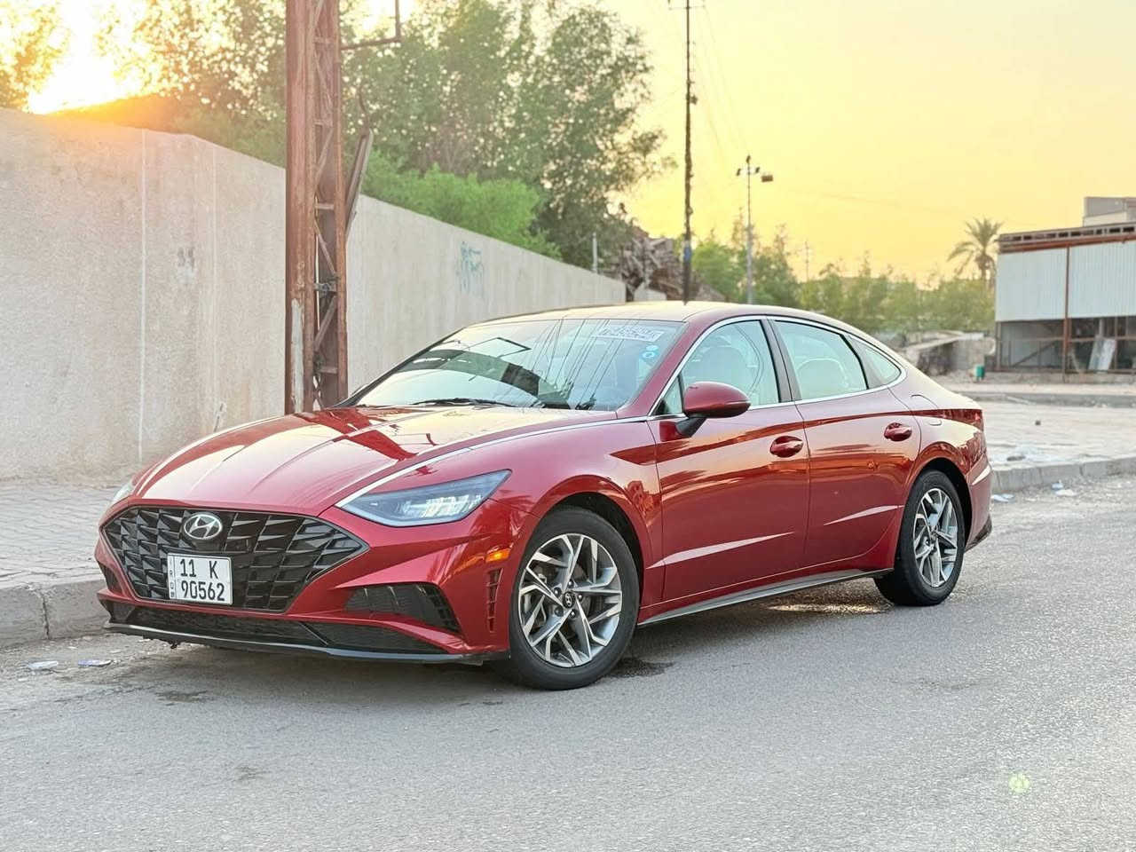 سوناتا سبورت 2023
رقم بغداد بسمي تسجيل جديد حره 
محرك 2500 تنفس طبيعي المرغوب
مواصفات/تشغيل عن بعود، رادار جوانب، تحديد مسار، رادار أمامي، توقيف ذاتي، ترحيب، شاشة تبريد، هيترات مقاعد
وبعد بيه هواي مواصفات
الحادث/ باب خلفي وقليل من الباب الأمامي و السونار وصور الحادث في المنشور 
بدون ايرباك وبدون ضرر داخلي 
للبيع  أو مراوس حسب القناعة
موبايل ***********
للجادين فقط النجف, العراق
