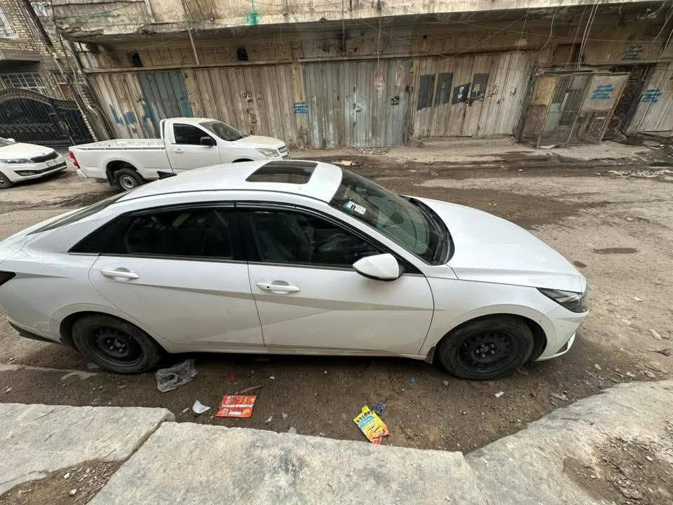 النترا كوري موديل 2021 مرقمة بغداد حره مشروع وطني تحويل مباشر السعر مناسب جدا 125 وبيه مجال للطيبين مكينة 2000 دوش فول مواصفات بيه صبغ بدون دواخل بجم كبس مكفول لغود شواصي گير مكينة وظع الشركة سياره مناقصة اي شي وشرط الفحص تبريد ثلج قطعتين ***********
