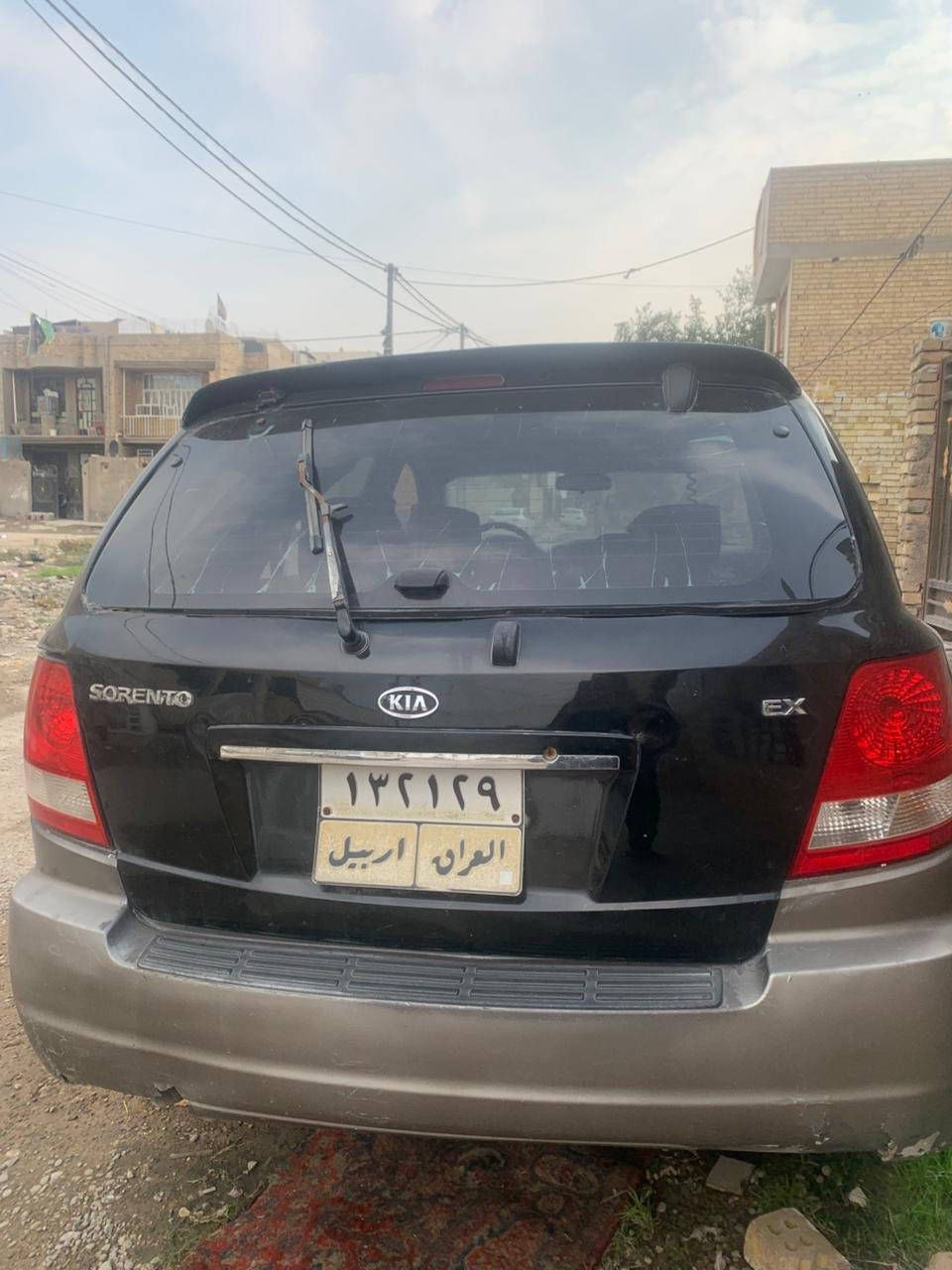 سورنتو مديل ٢٠٠٥ رقم اربيل تحويل مباشر 
سياره كاطعه نار تشتغل وتطفه يرادله كهربائي اني ابيع على هاي لحطه 
سياره كير مكينه تبريد كهربايات كله شغاله وخير من الله 
سياره سابقن بيه جفيه ويرادله ترتيب ترتيب 

للبيع سعر ٥٣ وبيه مجال 
مكاني بغداد 
رقمي ‭ ‭٠٧٧١ ٣٦١ ٢٥٩٧‬
