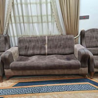 ١٠ مقاعد • تركي • ما بيه ضرر
