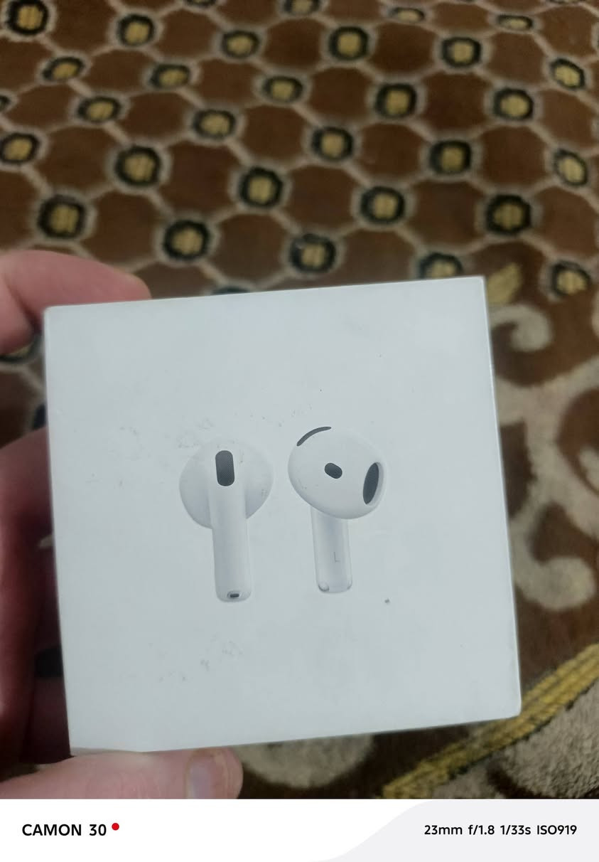 ايربود جيل الرابع بهذا الشكل الي تفيده ينطي سعر وبالعافيه عليه


**إذا كنت صاحب هذا الإعلان وتريد حذفه لأي سبب، رجاءا أرسل رسالة إلى الدعم الفني**