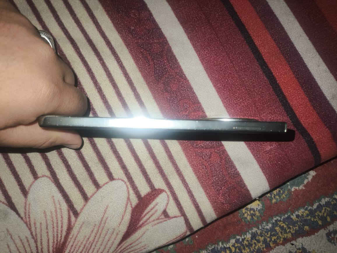 جهاز للبيع تكنو كامون 30 برو 5G نضيف بيع مستعجل الذاكره 512 عشوائية 12 مكاني كربلاء تصال فقط  ***********
