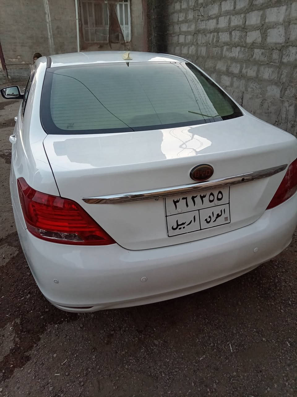 بي واي دي وارد خليجي ٢٠١٤
رقم شمالي 
بيها صبغ بنيد وجاملغ السايق 
فوول مواصفات الخليجي على وضع الشركه 
بصمة أبواب وجنطه 
كاميرا  خلفيه وكاميرا جانبيه بالمرايه 
نظام صوتيات ودمام 
داخل بيجي 
شاشه لمس بلاديه
شاشة أعطال 
شاشة العرض نظامين + ٧ ألوان 
حساسات خلفيه + حساس أمامي 
كير ومحرك بلادي 
السعر ٧٥ وبي مجال 
للاستفسار 
***********
***********
 ما متواجد عالفيس 
مكاني بابل المركز
