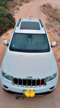 للبيع ومراوس جيب 2013 خليجي كفاله من صبغ  فول مواصفات ليمتد. 1/1 رقم ب...