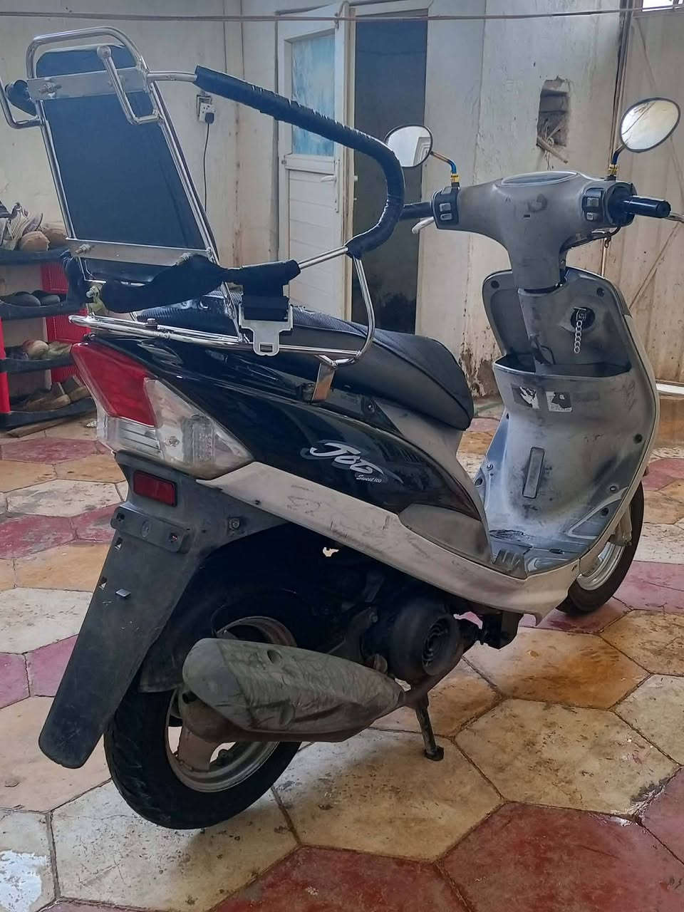 سلام عليكم شباب هاي مكس اللبيع مكفوله من كلشي برغي مامفتوح وتجي وتشوفها وتريد توديها  مصلح الي يعجبك تجي وتشوف النضافه بعينك السعر700بيها مجال الشراي يجي بخدمته ***********اتصل
