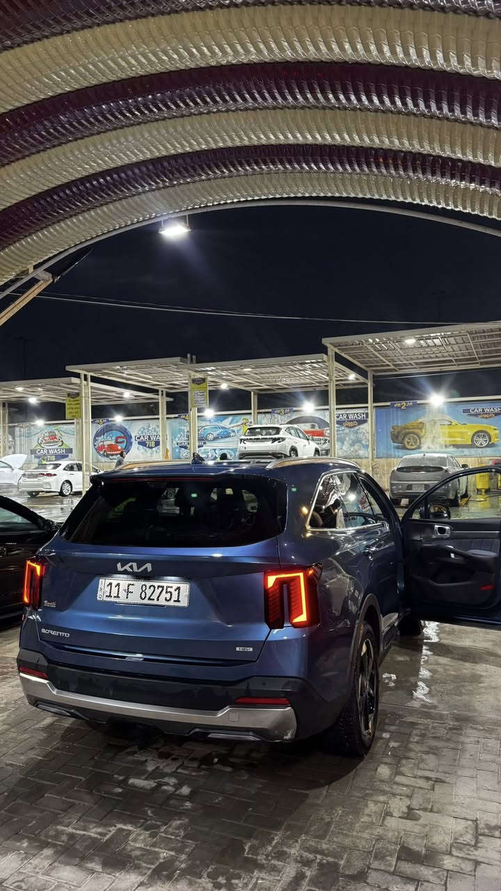 سلام عليكم 
سورنتو 2025
Sx prestige hybrid
اعلى مواصفات بالسورنتو 
1/1
ماشيه 950 ميل سياره زيرو 
حادثه شباك دعاميه بدوون اي ايرباااك كله سليم 
مرقمه بغداد 
سعر 
310
وبيه مجال لشراي 
***********
متوفر واتساب
