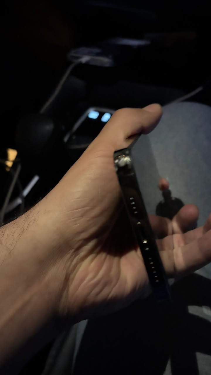 13 برو ماكس 512 بطاريته 83 مبدل شاشه نوعيه زينه كلش بي طخه بلشاصي خفيفه 

السعر 540 وبي مجال 
بغداد 
***********

