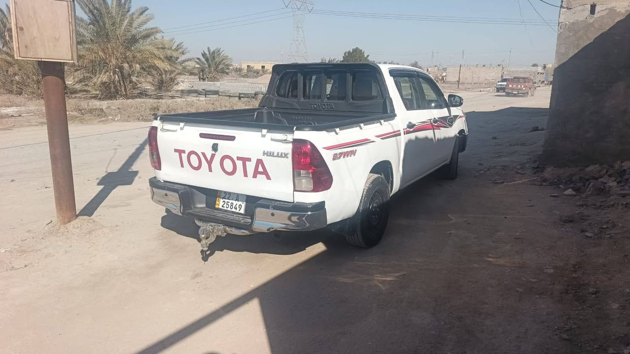 فلاونزه موديل 2016كاز كير عادي مكفول من العيب الشرعي مداور ثاني يوم رقم اربيل انكليزي محرك شرط كير شرط حداديه شرط شاصي شرط تبريد شرط اخون أنا مكلف بنشر بيع مستعجل أسعر 180 اسماوه الخظر مكفوله من اظربه الي عابره ولا ظربه قويه ***********
