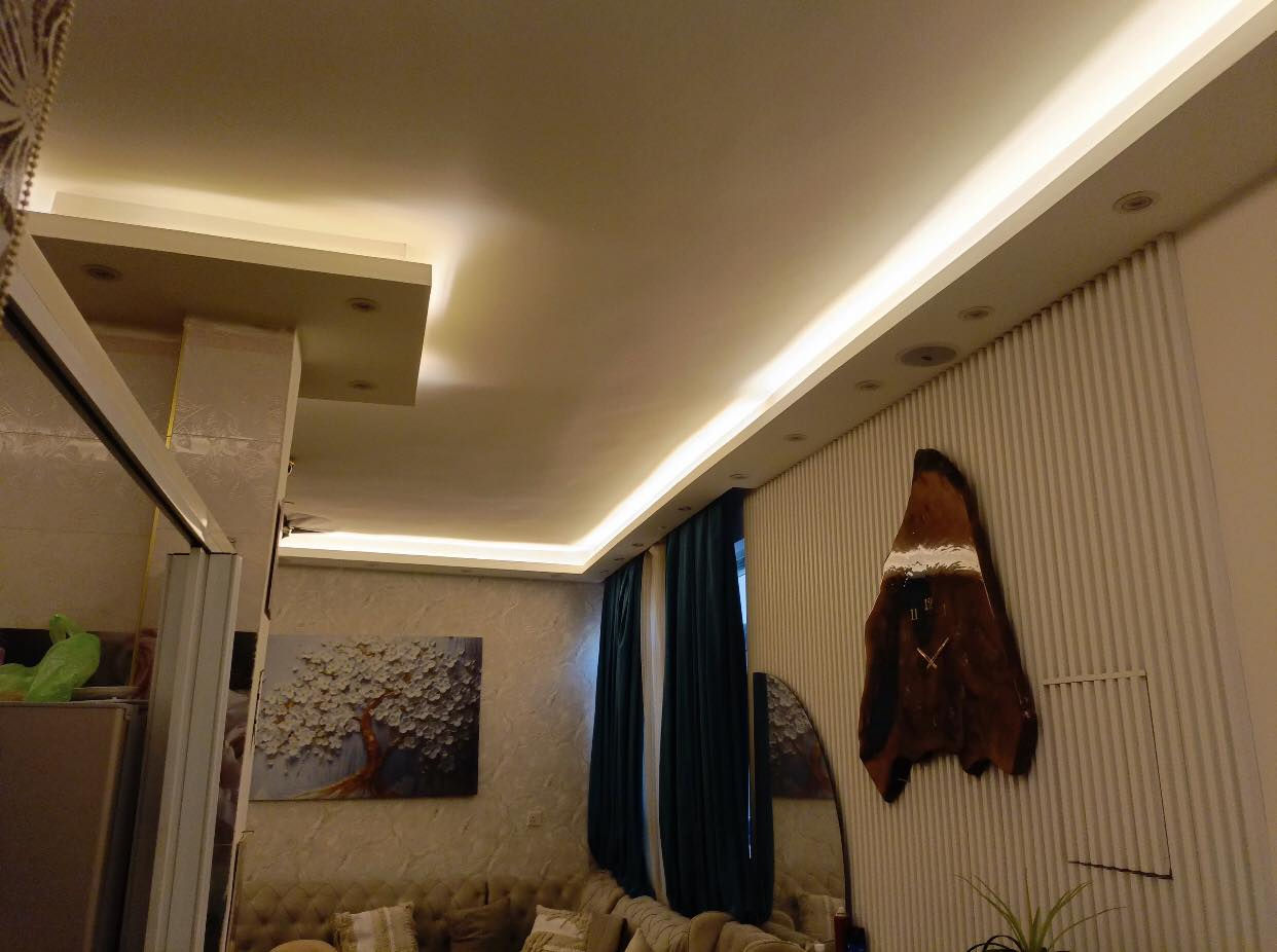 شقة مؤثثة كاملة للايجار 
الموقع عرصات الهندية 
للاستفسار الاتصال ***********

