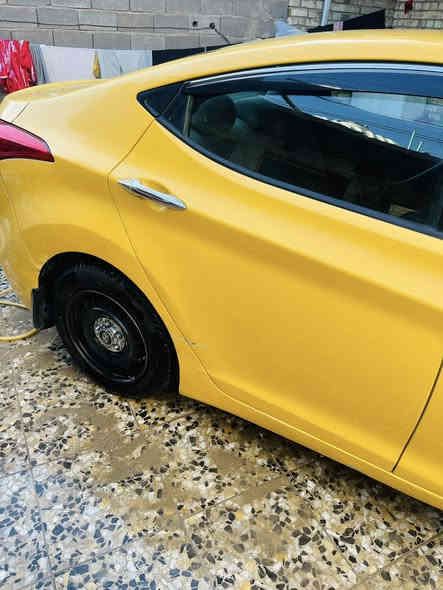 سلام  عليكم.  لانترا مديل 13ساره خير من الله محرك ما مفتوح ليبل واحد ما عده باب خلفي جهه العبري 
صدره شويه تعبان ساره مال جناي صبغه وحده بدون دواخل كلشي مكفول بيه 

مكان بغداد الشعب سعره 110وبيه مجال. بسيط تعال وشوف أي سونار يعجبك أخذ 

***********
