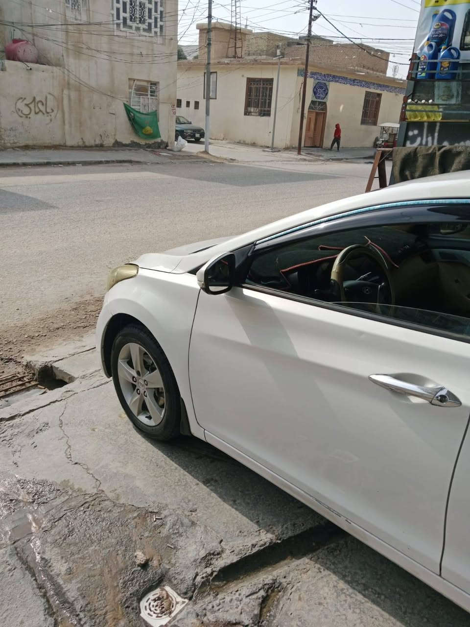 سلام عليكم 
النترة موديل 2013
قطعة وحدة بدون دواخل
السعر 120 وبيهة مجال 
اني مكلف من صاحب السيارة بل النشر
لاستفسلر ***********
