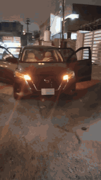 السلام عليكم نيسان كيكس للبيع موديل 2021 السياره بصمه ورادرات أمامي وخلفي حادث السياره جاملغ وشويه من البنيد السعر 147وبيه مجال بسيط للاستفسار واتساب ***********
