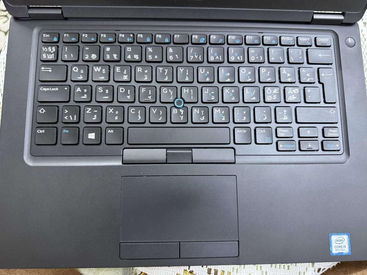 السلام عليكم ورحمة الله وبركاته
للبيع لابتوب DELL  core i5 8250u الجيل الثامن ssd 256 

حجم الشاشة 14 
السعر 280 الف
***********
