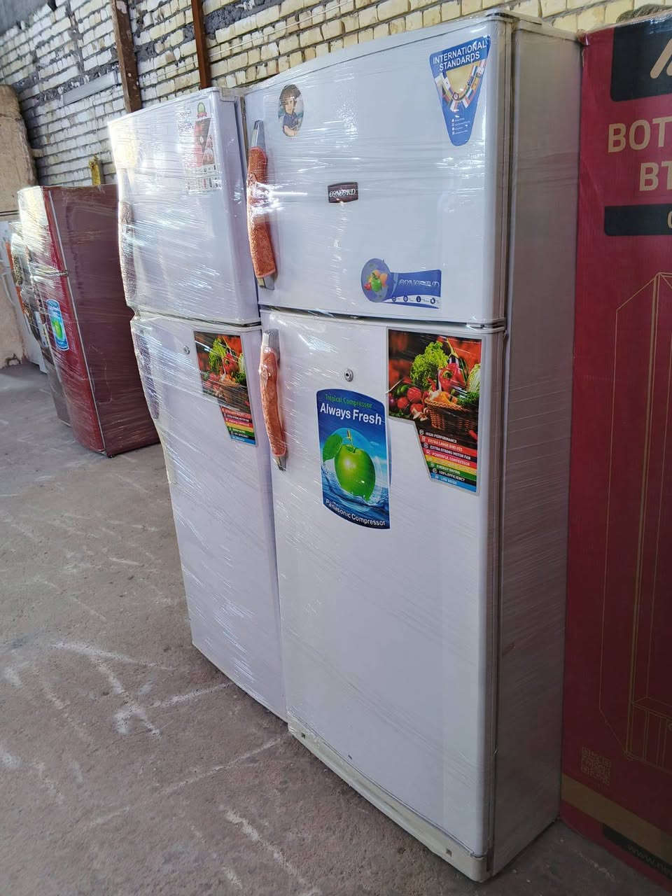 ثلاجات للبيع العنوان نجف نظافه 100%📞📞***********
