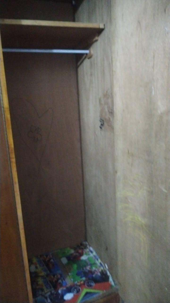 سلام عليكم كنتور صاج ٤ بوب تفصال داخل وخارج صاج سعره ٢٠٠
سرير نفر خديد ثقيل سعره ٦٠
نص تخم قنفات 5 مقاعد قنفه كبيره وكرسين ابو كوشات سعره ١١٠
مكاني عامريه الاسعار بي مجال بسيط للشراي
***********
