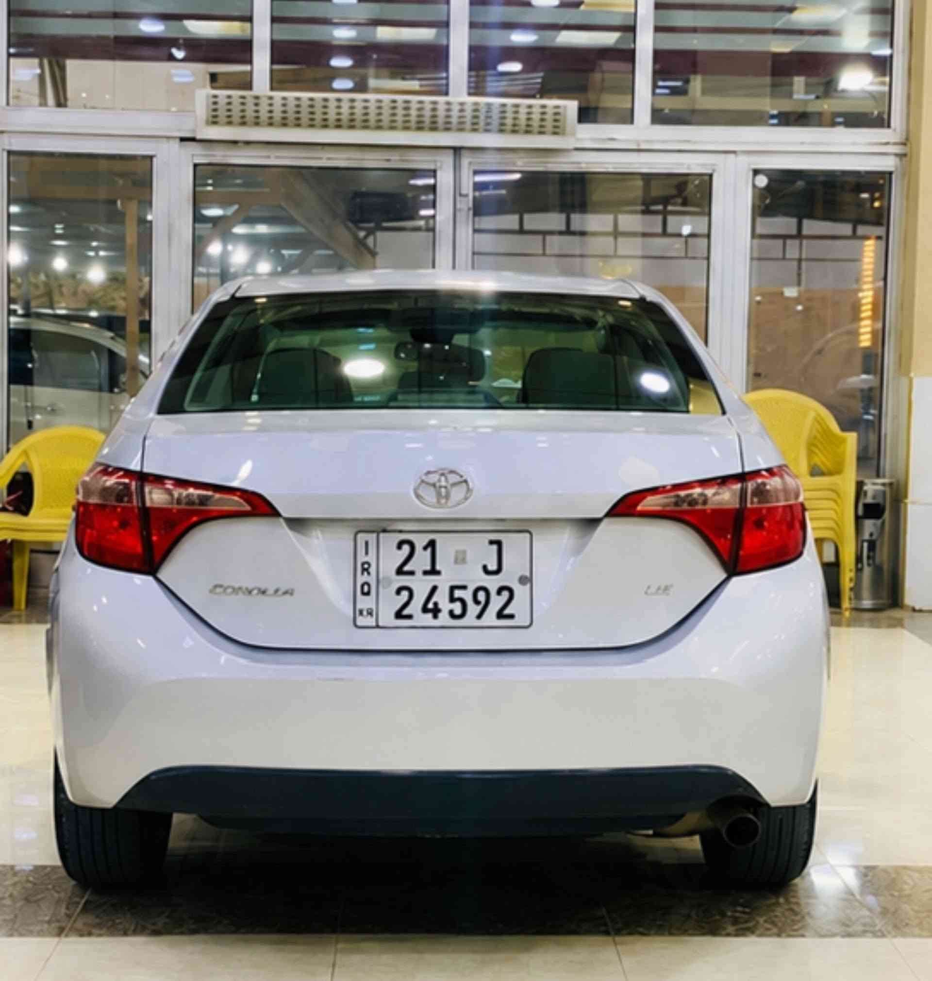 Toyota Corolla 2017 LE
تويوتا كورولا 2017  LE وارد خليجي 
رادار او كلشي بيها  شغال
بدون قطره صبغ
سنويه بأاسمي جديده 
مابيه اي ضرر مجرد بارد مكانين وحالوب خفيف بالقماره والبونيد  
بجم كبس
مكان السياره كركوك
سعر 🚗 157 ورقه وبيها مجال بسيط 
للمزيد من المعلومات
***********
مؤقت.......

