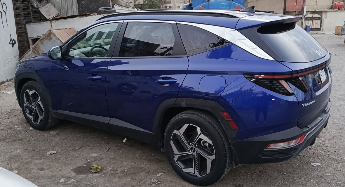 توكسان 2023 وارد امريكي فووووول
بدون ولاقطعه تبديل كلها ليبل واحد 
حادثها خفيف 
بدون رقم
فول مواصفات للاخير 
مكاني بغداد 
***********
